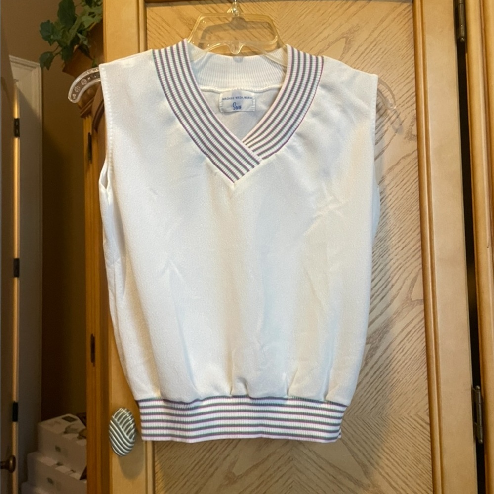 Vintage Sears White Sleeveless V-Neck Knit Top Stripe Trim Tennis Preppy Sports
